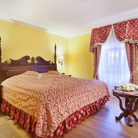 Hotel U By Bhg Praga