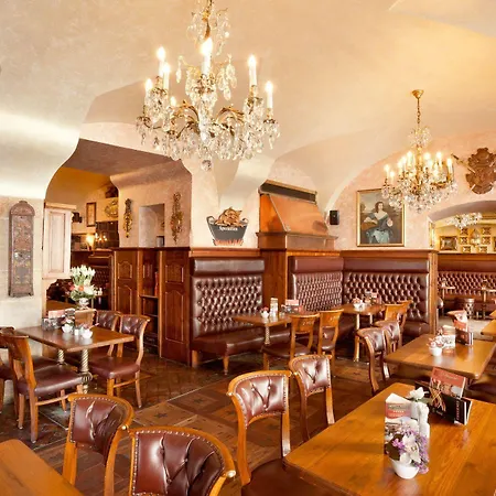U By Bhg 5* Prag