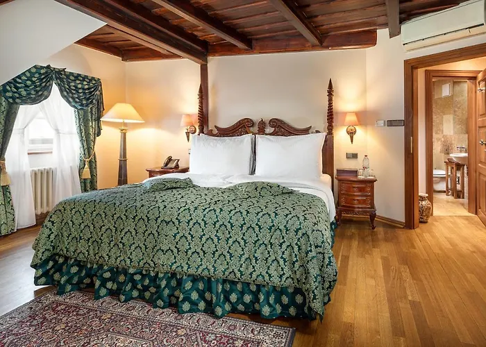 U By Bhg Hotel Prague