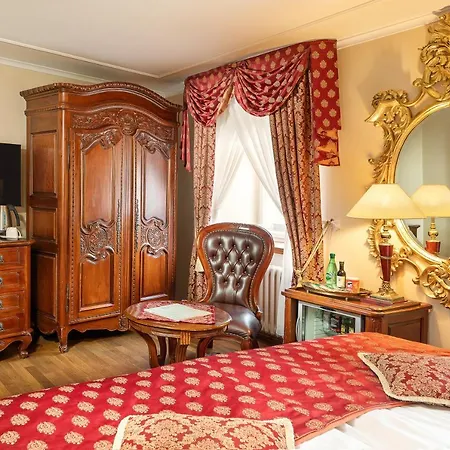 U By Bhg 5* Prague